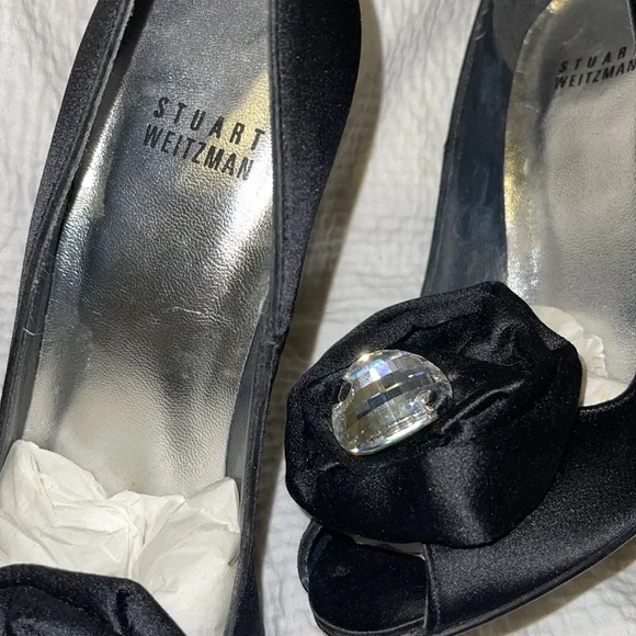 NEW Stuart Weitzman Black Satin & Swarovski Chrome-Heeled Peep-Toe Pumps Sz 6.5 - Picture 13 of 15